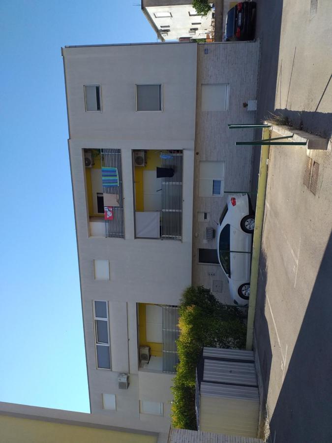 Apartments Zara Exterior foto